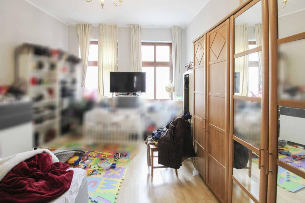 Schlafzimmer 1