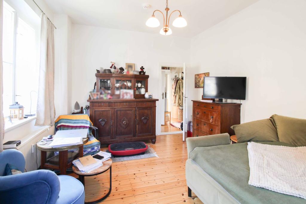 Wohnzimmer vom Balkon aus