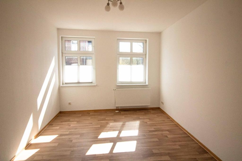 freistehende Wohnung im EG mit Balkon