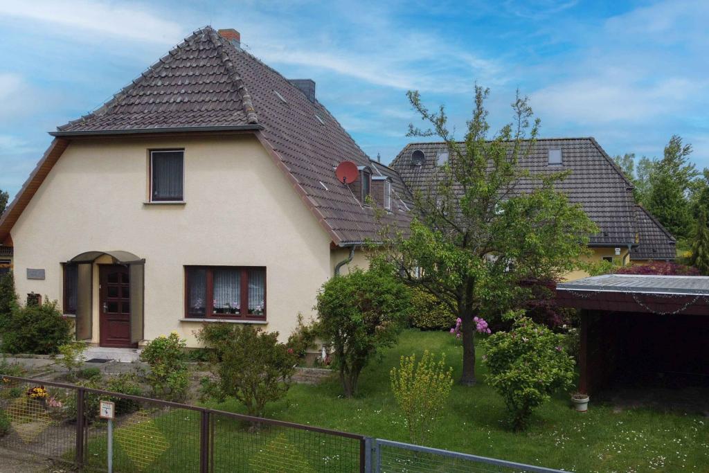 Neu Garten Rechts