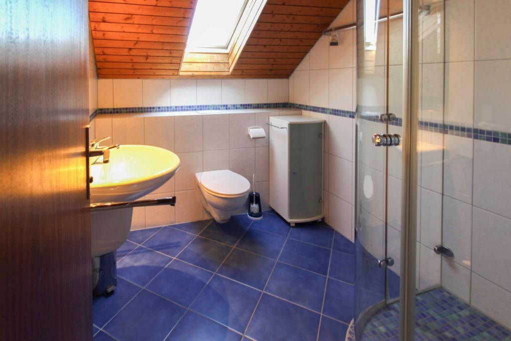 Badezimmer Dachgeschoss