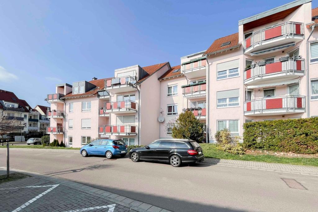 Straßenansicht Haus(1)