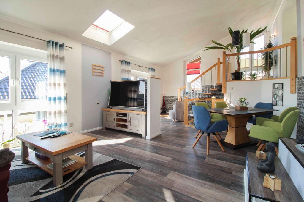 Wohnzimmer 1.1