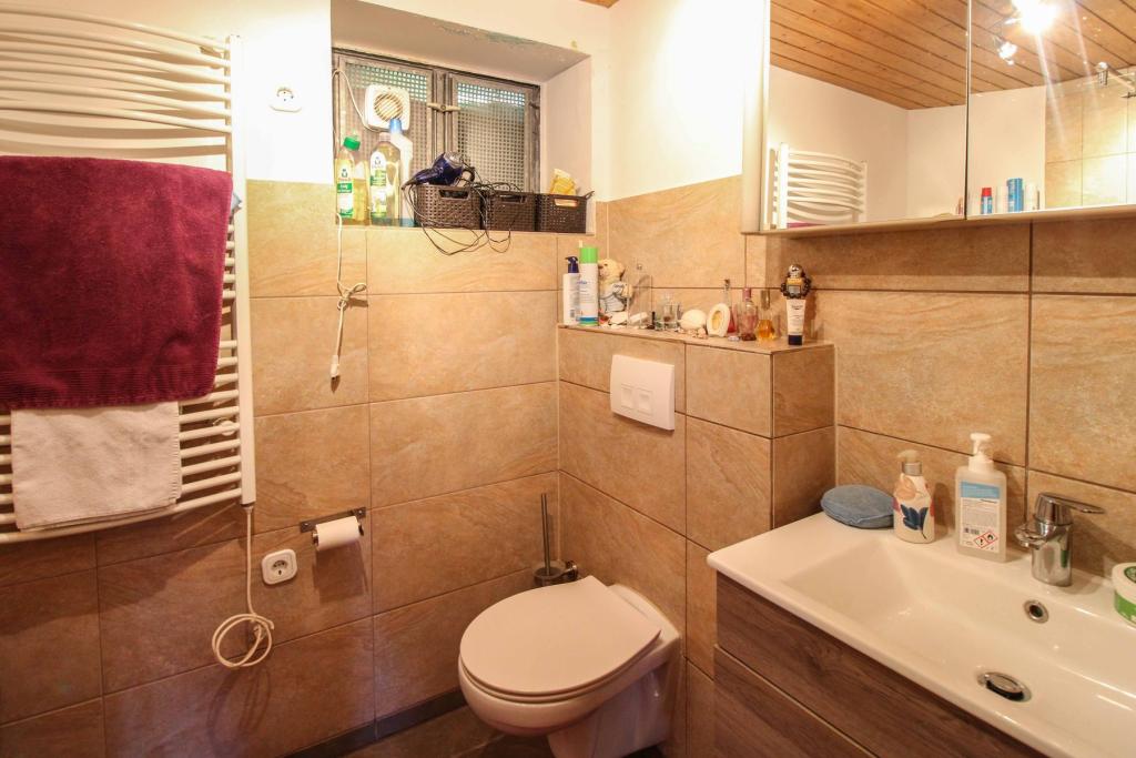 Badezimmer 2