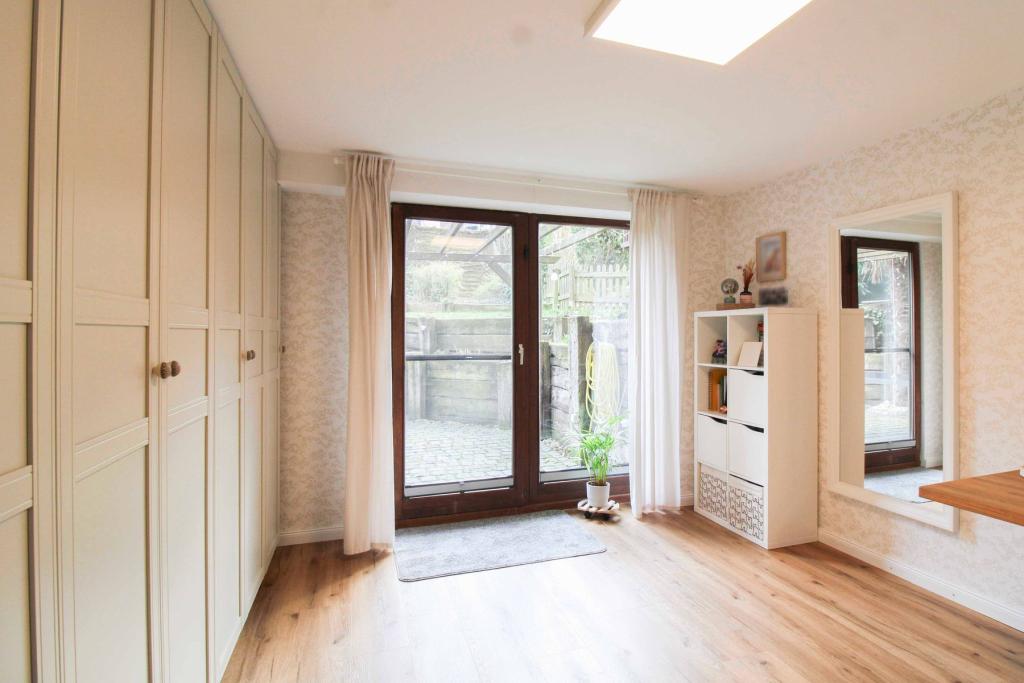 Schlafzimmer II WE 1 UG