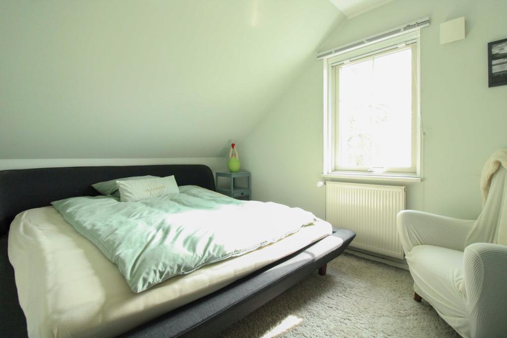 Schlafzimmer OG(1)