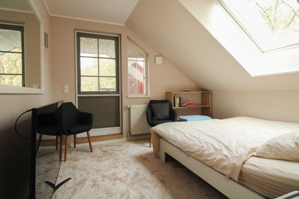 Schlafzimmer OG
