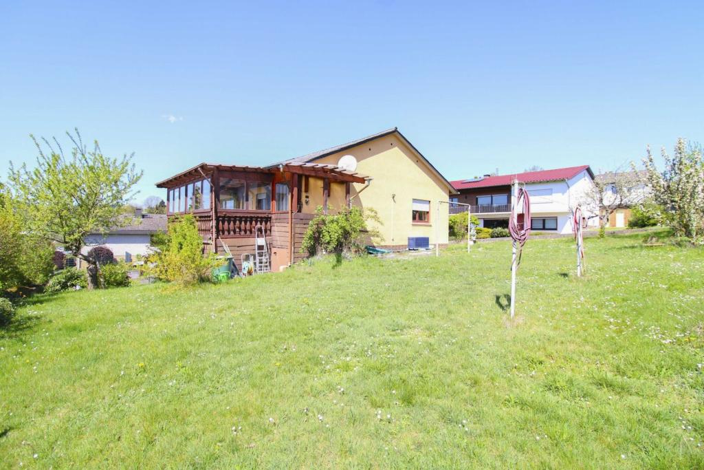 Hausrückseite
