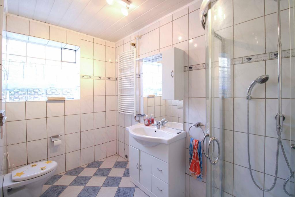 Badezimmer EG
