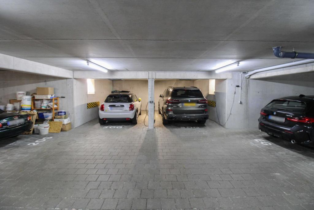 Tiefgarage Stellplatz