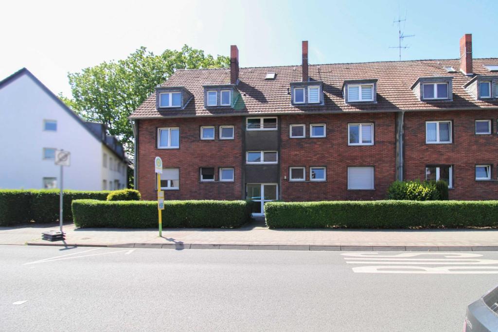 01_Hausansicht