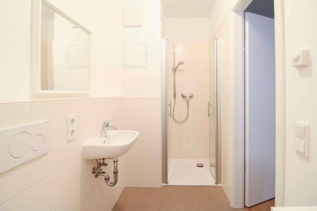 Gästebad mit Dusche