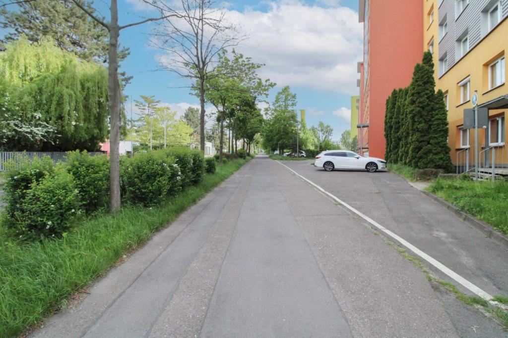 Zuweg zum Wohnhaus