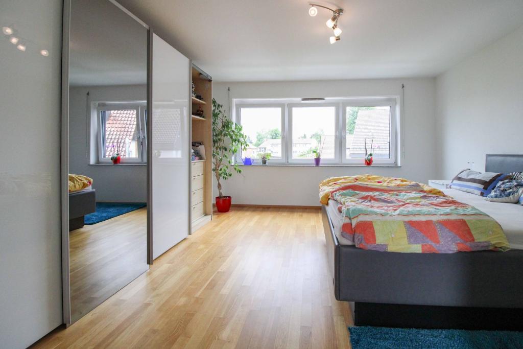 Schlafzimmer 2