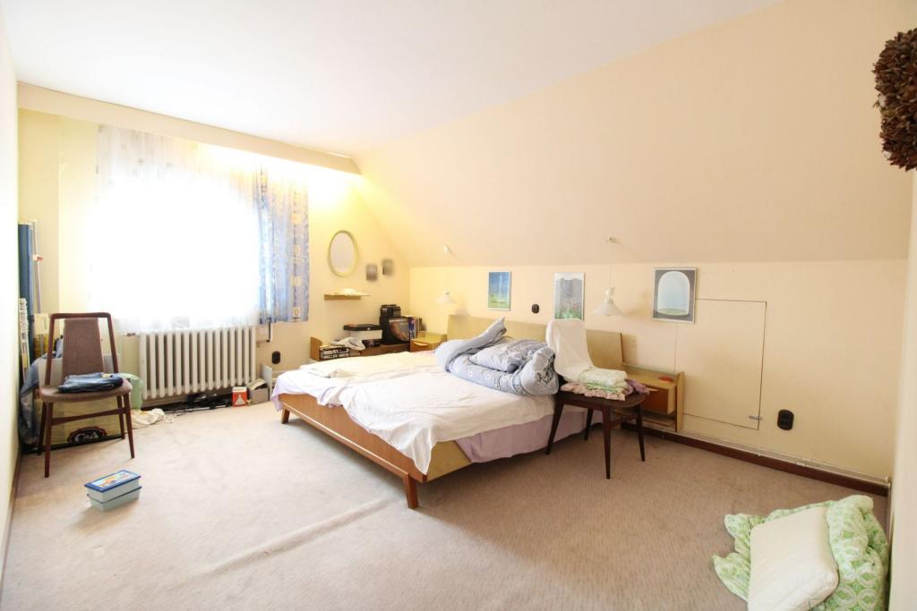 Schlafzimmer 1 OG
