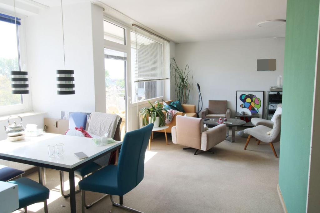Wohnzimmer Sicht 1