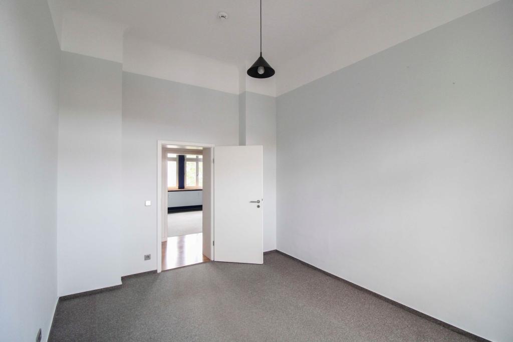 Zimmer III