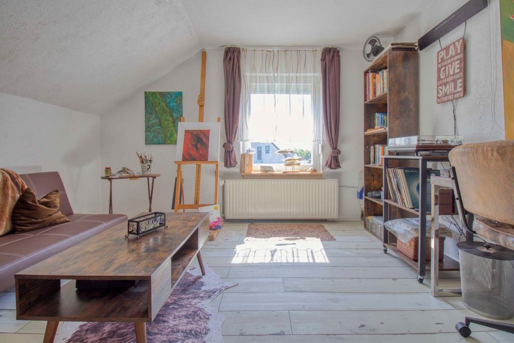 Wohnzimmer DG