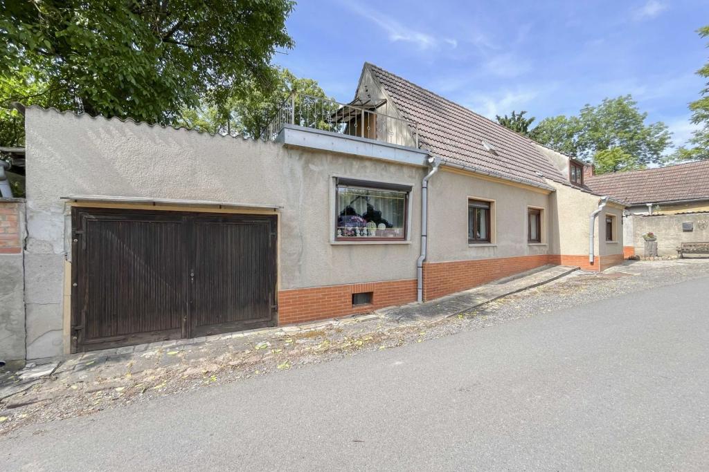 Straßenansicht Haus