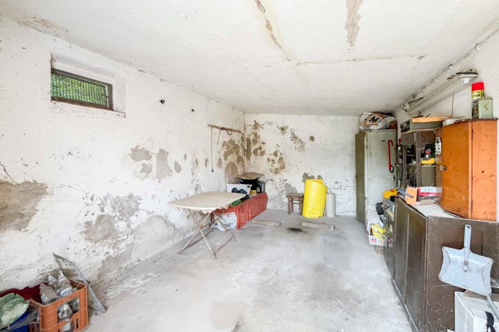 Garage(1)