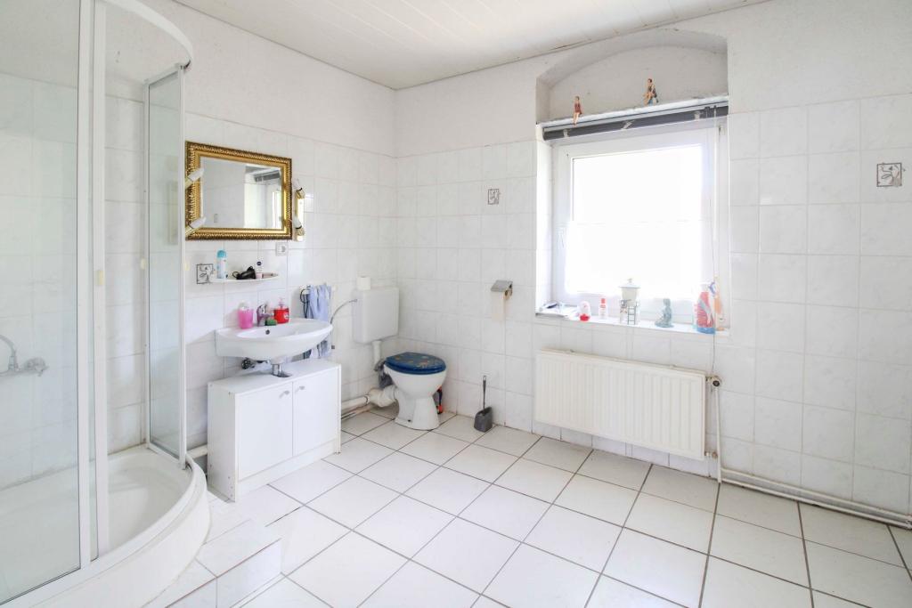 Zweites Badezimmer EG