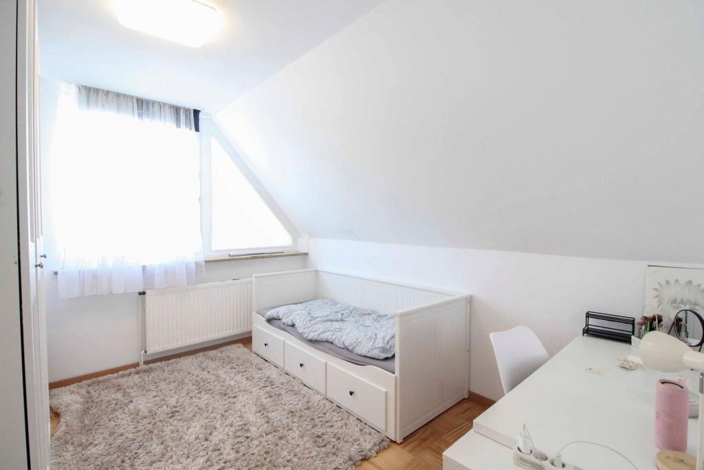 Kinderzimmer 1 OG