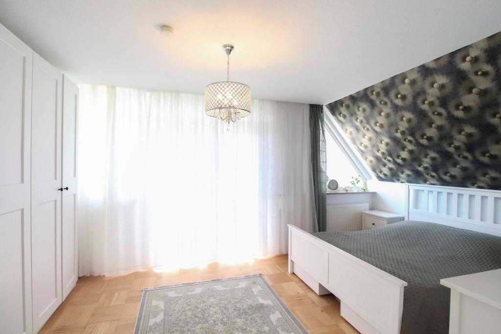 Schlafzimmer OG
