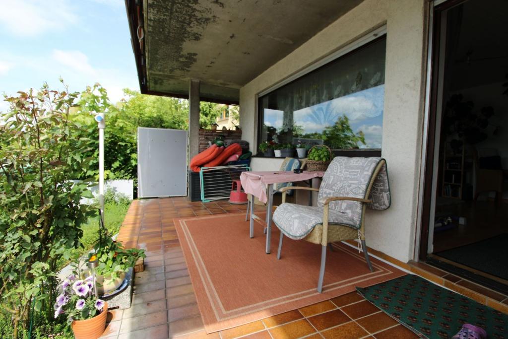 Terrasse ELW Bild 1