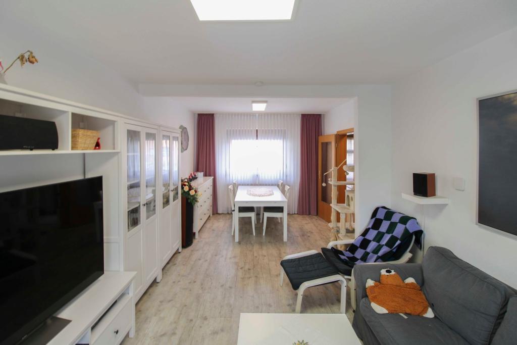 04_Wohnzimmer