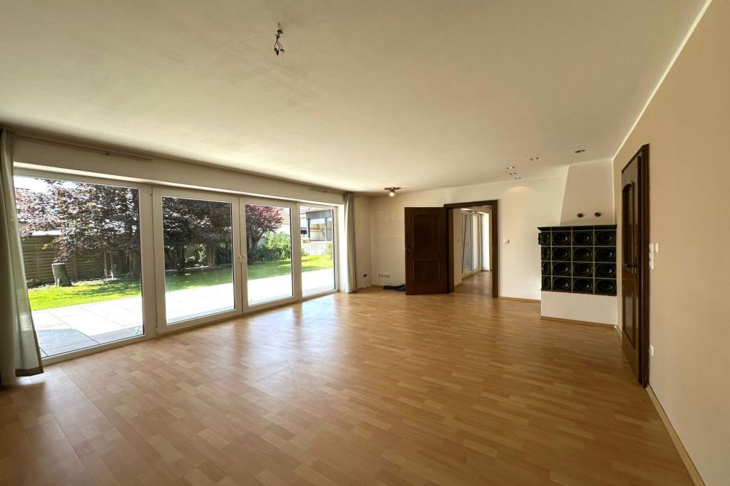 UG Wohnzimmer