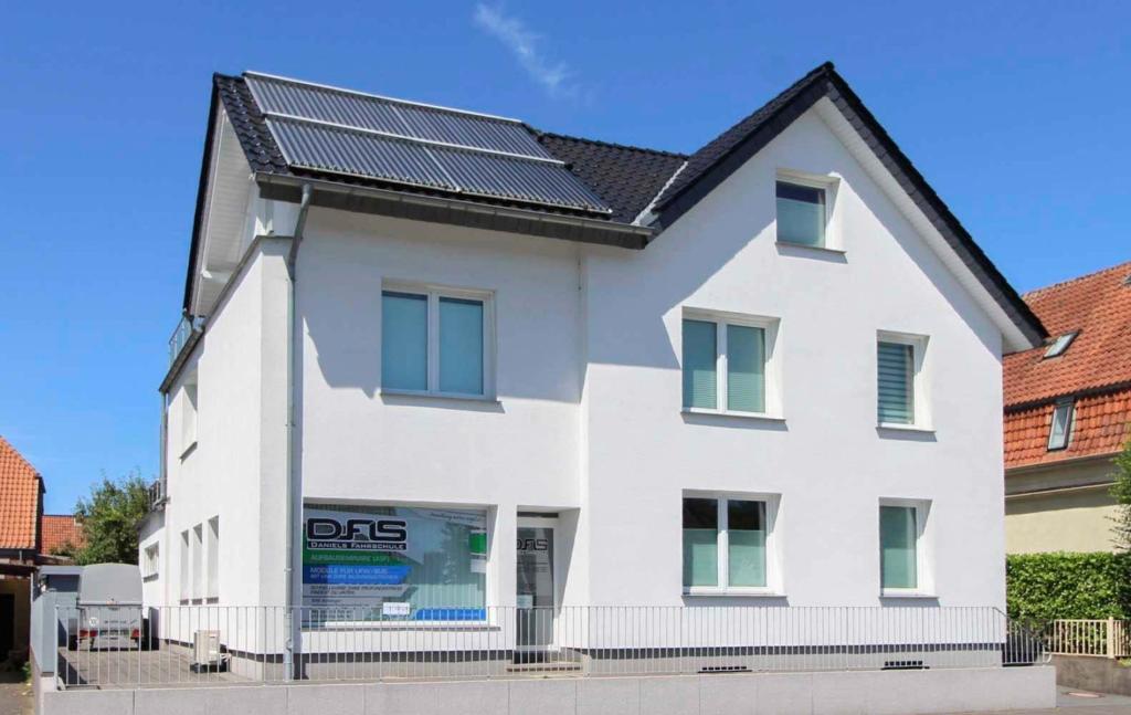 Straßenansicht