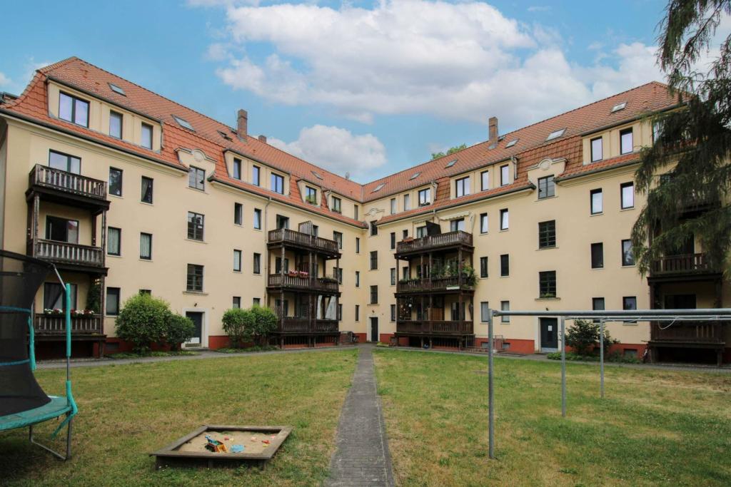 Ansicht 03 Hofseitig