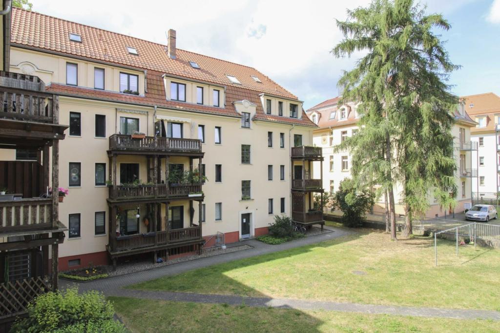 Ansicht 02 Hofseitig