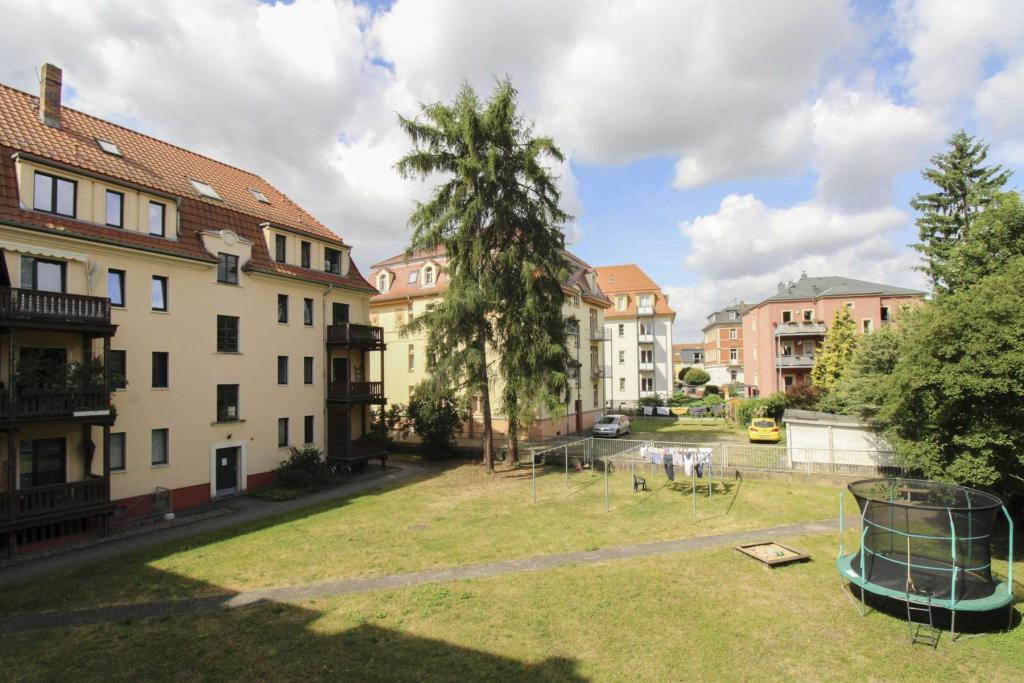 Ansicht 01 Hofseitig