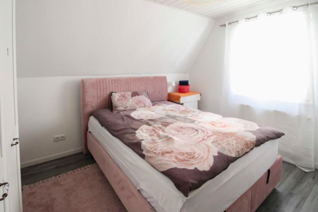 Schlafzimmer-1(1)