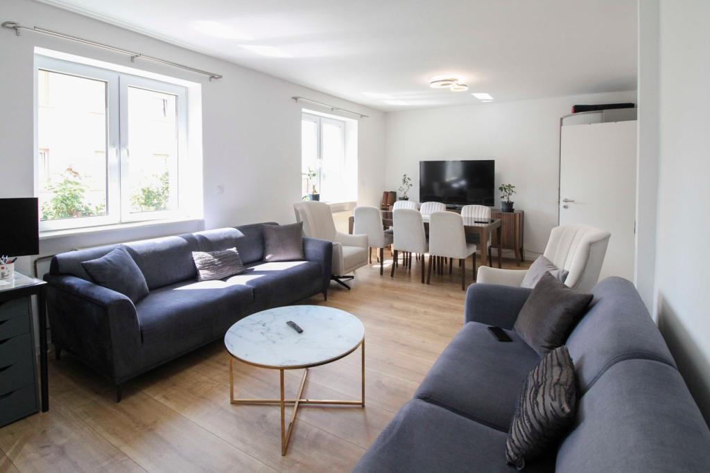 Wohn-und Esszimmer(3)