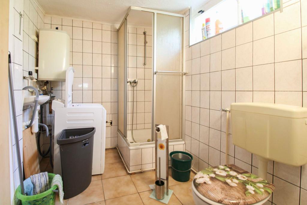Badezimmer 02