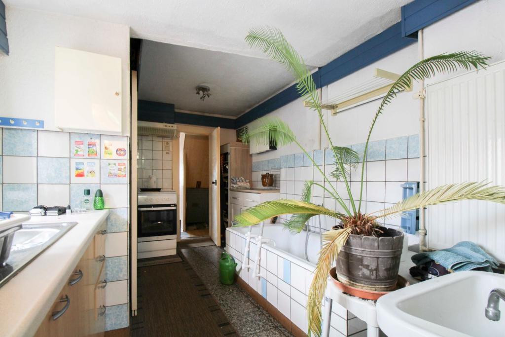Badezimmer 01