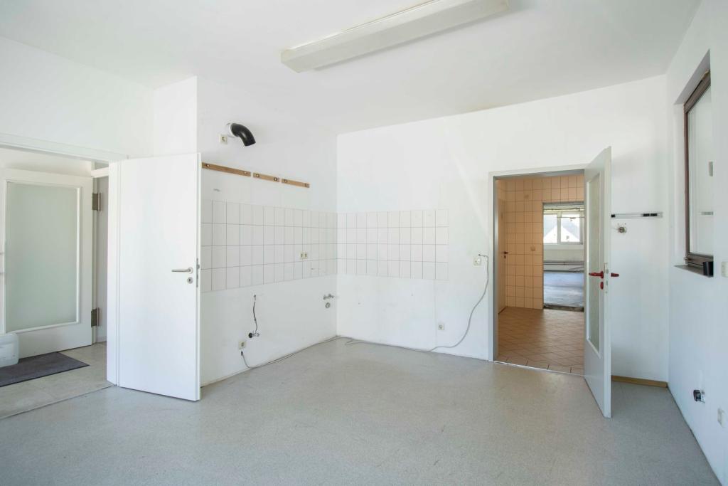 Raum 2 Gewerbe