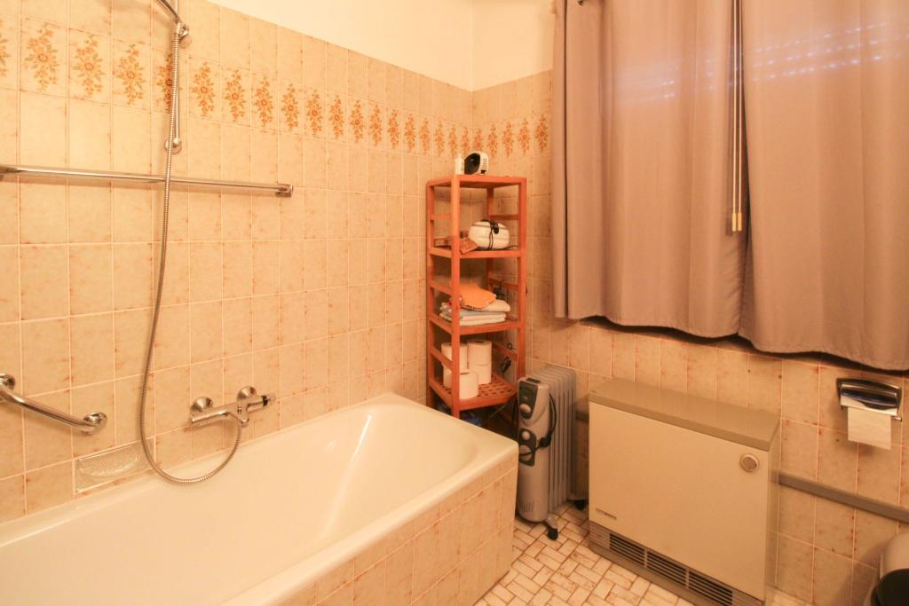 Badezimmer EG