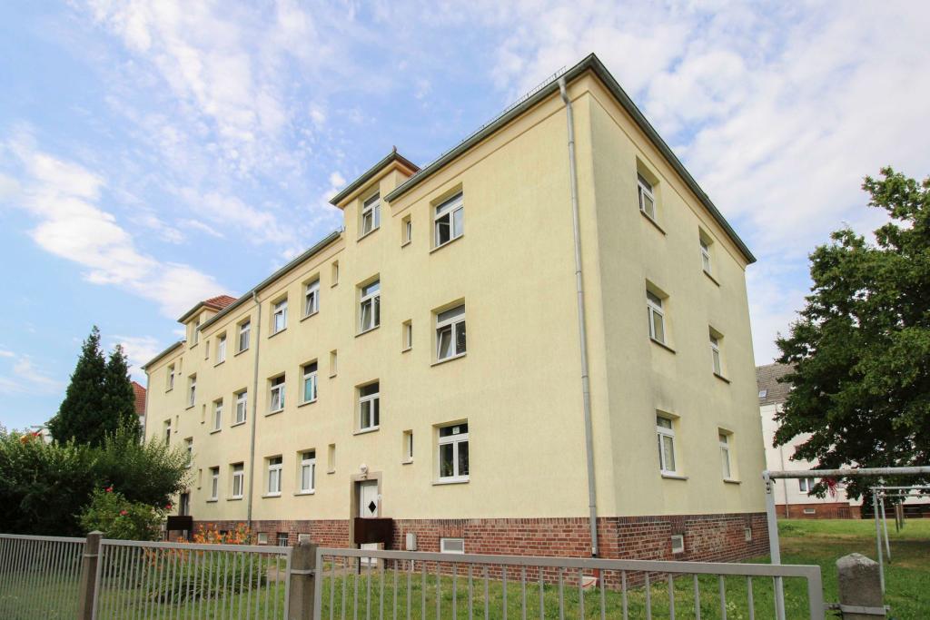Hausansicht Nebenstraße