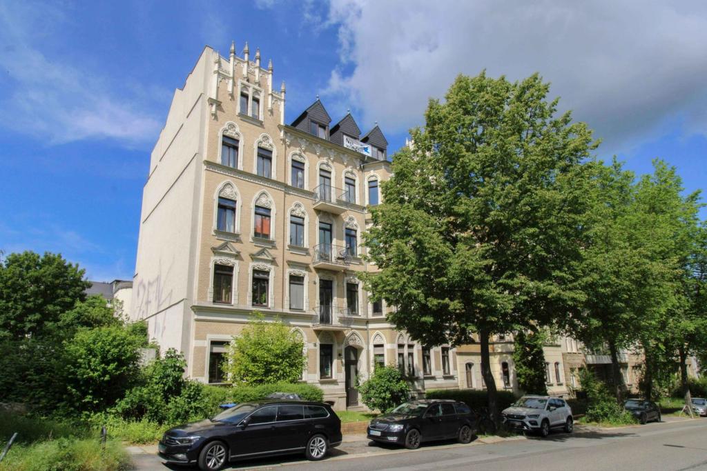 Hausansicht straßenseitg 01