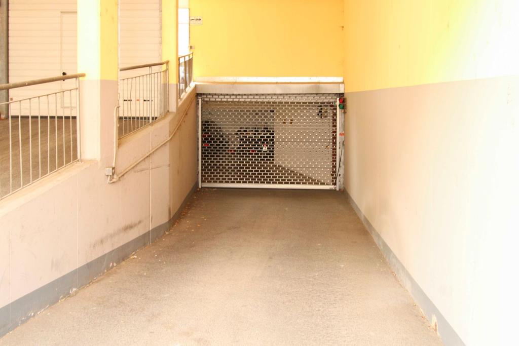 Garage Einfahrt