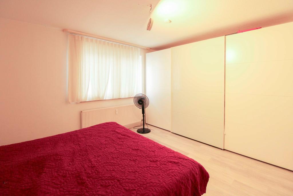 Schlafzimmer1