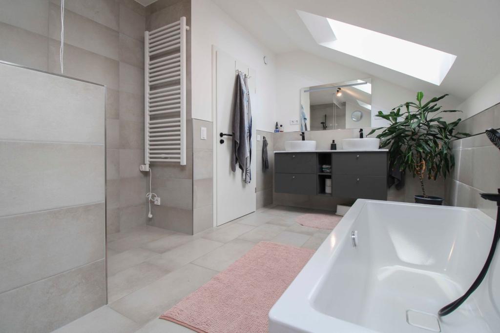 Badezimmer OG