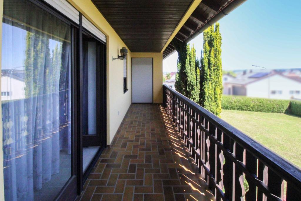Balkon EG