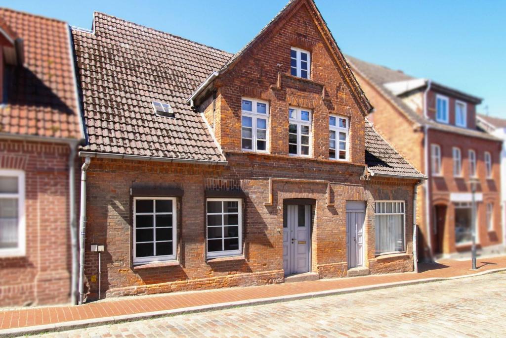 Straßenansicht