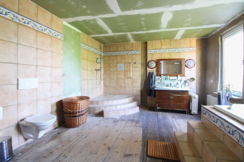 Badezimmer EG