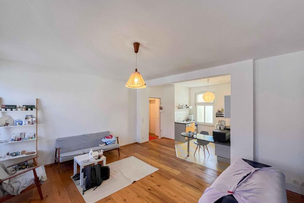 Wohnzimmer und Küche