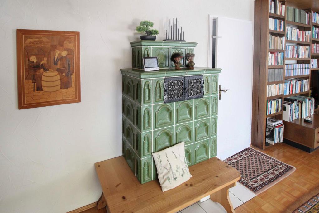 Haus 1: Kachelofen